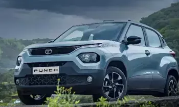 Tata Punch : మళ్ళీ పంచ్ అదిరింది..రూ.5.49 లక్షలకే 5-స్టార్ సేఫ్టీ ఎస్యూవీ Tata Punch : మళ్ళీ పంచ్ అదిరింది..రూ.5.49 లక్షలకే 5-స్టార్ సేఫ్టీ ఎస్యూవీ