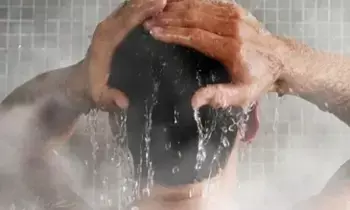 Hot Water Bath: వేడి నీటి స్నానం: హాయిగా ఉన్నా.. ఈ జాగ్రత్తలు తప్పవు! Hot Water Bath: వేడి నీటి స్నానం: హాయిగా ఉన్నా.. ఈ జాగ్రత్తలు తప్పవు!