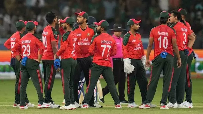 ICC Shock to Bangladesh: బంగ్లాదేశ్కు ఐసీసీ షాక్: భారత్లో ఆడాల్సిందే ICC Shock to Bangladesh: బంగ్లాదేశ్కు ఐసీసీ షాక్: భారత్లో ఆడాల్సిందే
