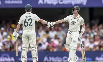 Ashes: హెడ్,స్మిత్ సెంచరీల మోత.. ఐదో టెస్ట్లో ఆస్ట్రేలియా భారీ ఆధిక్యం Ashes: హెడ్,స్మిత్ సెంచరీల మోత.. ఐదో టెస్ట్లో ఆస్ట్రేలియా భారీ ఆధిక్యం