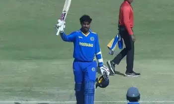 Vijay Hazare Trophy: విజయ్ హజారే ట్రోఫీలో డబుల్ సెంచరీతో సత్తా చాటిన తెలంగాణ క్రికెటర్ Vijay Hazare Trophy: విజయ్ హజారే ట్రోఫీలో డబుల్ సెంచరీతో సత్తా చాటిన తెలంగాణ క్రికెటర్