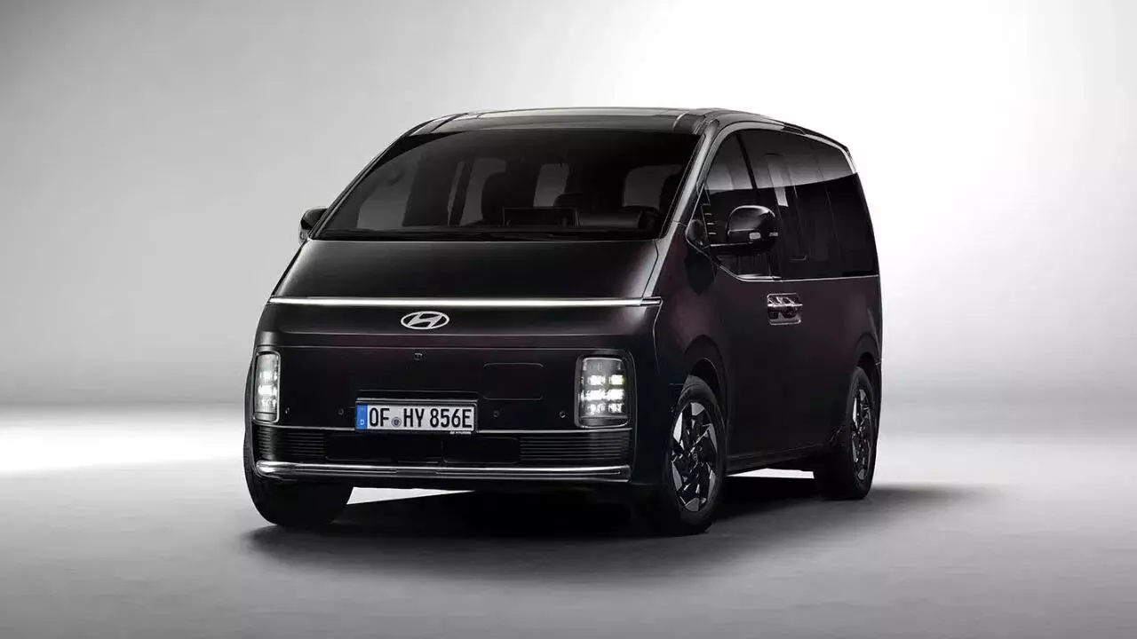 Hyundai : క్రెటా, వెన్యూలకు గుడ్ బై..హ్యుందాయ్ నుంచి అదిరిపోయే ఎలక్ట్రిక్ కారు Hyundai : క్రెటా, వెన్యూలకు గుడ్ బై..హ్యుందాయ్ నుంచి అదిరిపోయే ఎలక్ట్రిక్ కారు