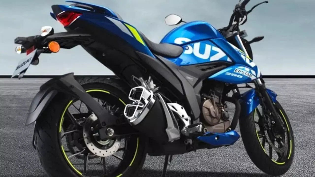 Suzuki : రికార్డులను తిరగరాసిన యాక్సెస్, జిక్సర్..ప్రత్యర్థులకు చుక్కలు చూపిస్తూ దూసుకుపోతున్న సుజుకీ Suzuki : రికార్డులను తిరగరాసిన యాక్సెస్, జిక్సర్..ప్రత్యర్థులకు చుక్కలు చూపిస్తూ దూసుకుపోతున్న సుజుకీ