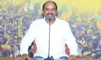 Kalichetti Appalanayudu Fire: కలిశెట్టి అప్పలనాయుడు ఫైర్: తాడేపల్లి ప్యాలెస్ ఎప్పుడైనా మునిగిందా? బెంగళూరు ప్యాలెస్లో కుట్రలు పన్నుతున్నారు జగన్! Kalichetti Appalanayudu Fire: కలిశెట్టి అప్పలనాయుడు ఫైర్: తాడేపల్లి ప్యాలెస్ ఎప్పుడైనా మునిగిందా? బెంగళూరు ప్యాలెస్లో కుట్రలు పన్నుతున్నారు జగన్!