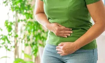 Drinking Too Little Water: మీరు నీళ్లు తక్కువగా తాగుతున్నారా? అయితే మీ కిడ్నీలు ప్రమాదంలో ఉన్నట్లే.. Drinking Too Little Water: మీరు నీళ్లు తక్కువగా తాగుతున్నారా? అయితే మీ కిడ్నీలు ప్రమాదంలో ఉన్నట్లే..
