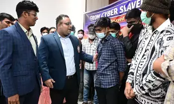 22 Andhra Pradesh Youth Rescued from Myanmar Cyber Hell: మయన్మార్ సైబర్ నరకం నుంచి 22 ఏపీ యువకుల రక్షణ: చీకటి గదుల్లో కరెంట్ షాకులు, హింసలు 22 Andhra Pradesh Youth Rescued from Myanmar Cyber Hell: మయన్మార్ సైబర్ నరకం నుంచి 22 ఏపీ యువకుల రక్షణ: చీకటి గదుల్లో కరెంట్ షాకులు, హింసలు