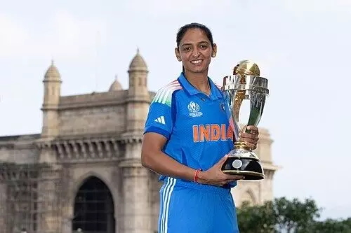 Womens Premier League (WPL) 2026: చరిత్ర సృష్టించిన ముంబై ఇండియన్స్ కెప్టెన్! Womens Premier League (WPL) 2026: చరిత్ర సృష్టించిన ముంబై ఇండియన్స్ కెప్టెన్!