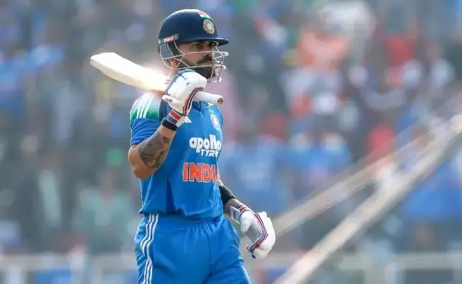 One-Day King Virat Kohli: వన్డే రారాజు కింగ్ కోహ్లీ: నాలుగేళ్ల తర్వాత మళ్లీ నంబర్ 1 స్థానం కైవసం One-Day King Virat Kohli: వన్డే రారాజు కింగ్ కోహ్లీ: నాలుగేళ్ల తర్వాత మళ్లీ నంబర్ 1 స్థానం కైవసం