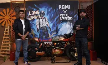 Royal Enfield: చరిత్ర తిరగరాసిన రాయల్ ఎన్ఫీల్డ్..గేమర్ల చేతుల్లోకి బుల్లెట్ 350, కాంటినెంటల్ GT 650 Royal Enfield: చరిత్ర తిరగరాసిన రాయల్ ఎన్ఫీల్డ్..గేమర్ల చేతుల్లోకి బుల్లెట్ 350, కాంటినెంటల్ GT 650