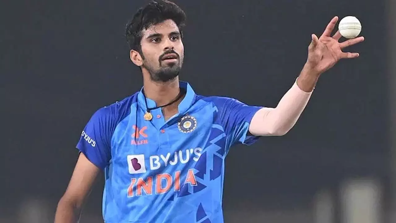 Sundar Ruled Out of T20 Series: న్యూజిలాండ్ తో టీ20 సిరీస్ కు సుందర్ దూరం Sundar Ruled Out of T20 Series: న్యూజిలాండ్ తో టీ20 సిరీస్ కు సుందర్ దూరం