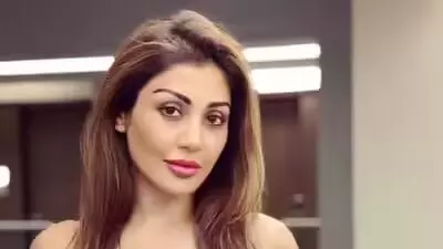 Actress Rimi Sen: రియల్ ఎస్టేట్ ఏజెంట్గా మారిన చిరు హీరోయిన్ ! Actress Rimi Sen: రియల్ ఎస్టేట్ ఏజెంట్గా మారిన చిరు హీరోయిన్ !
