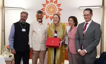 AP CM Chandrababu Holds Key Meetings at Davos: ఆంధ్రప్రదేశ్ ముఖ్యమంత్రి చంద్రబాబు దావోస్లో కీలక భేటీలు: అమరావతిని సైబర్ సెక్యూరిటీ నగరంగా తీర్చిదిద్దాలని ఇజ్రాయెల్ను కోరిన సీఎం AP CM Chandrababu Holds Key Meetings at Davos: ఆంధ్రప్రదేశ్ ముఖ్యమంత్రి చంద్రబాబు దావోస్లో కీలక భేటీలు: అమరావతిని సైబర్ సెక్యూరిటీ నగరంగా తీర్చిదిద్దాలని ఇజ్రాయెల్ను కోరిన సీఎం