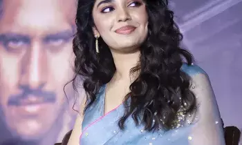 Kriti Shetty Bags a Mega Offer: మెగా ఆఫర్ కొట్టేసిన కృతి శెట్టి.. చిరు సినిమాలో కీలక పాత్ర..? Kriti Shetty Bags a Mega Offer: మెగా ఆఫర్ కొట్టేసిన కృతి శెట్టి.. చిరు సినిమాలో కీలక పాత్ర..?