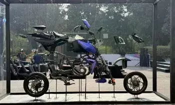 MATTER : మ్యాటర్ సంచలనం..భారత్లో తొలి ఏఐ ఆధారిత టూ-వీలర్ ప్లాట్ఫారమ్ లాంచ్ MATTER : మ్యాటర్ సంచలనం..భారత్లో తొలి ఏఐ ఆధారిత టూ-వీలర్ ప్లాట్ఫారమ్ లాంచ్