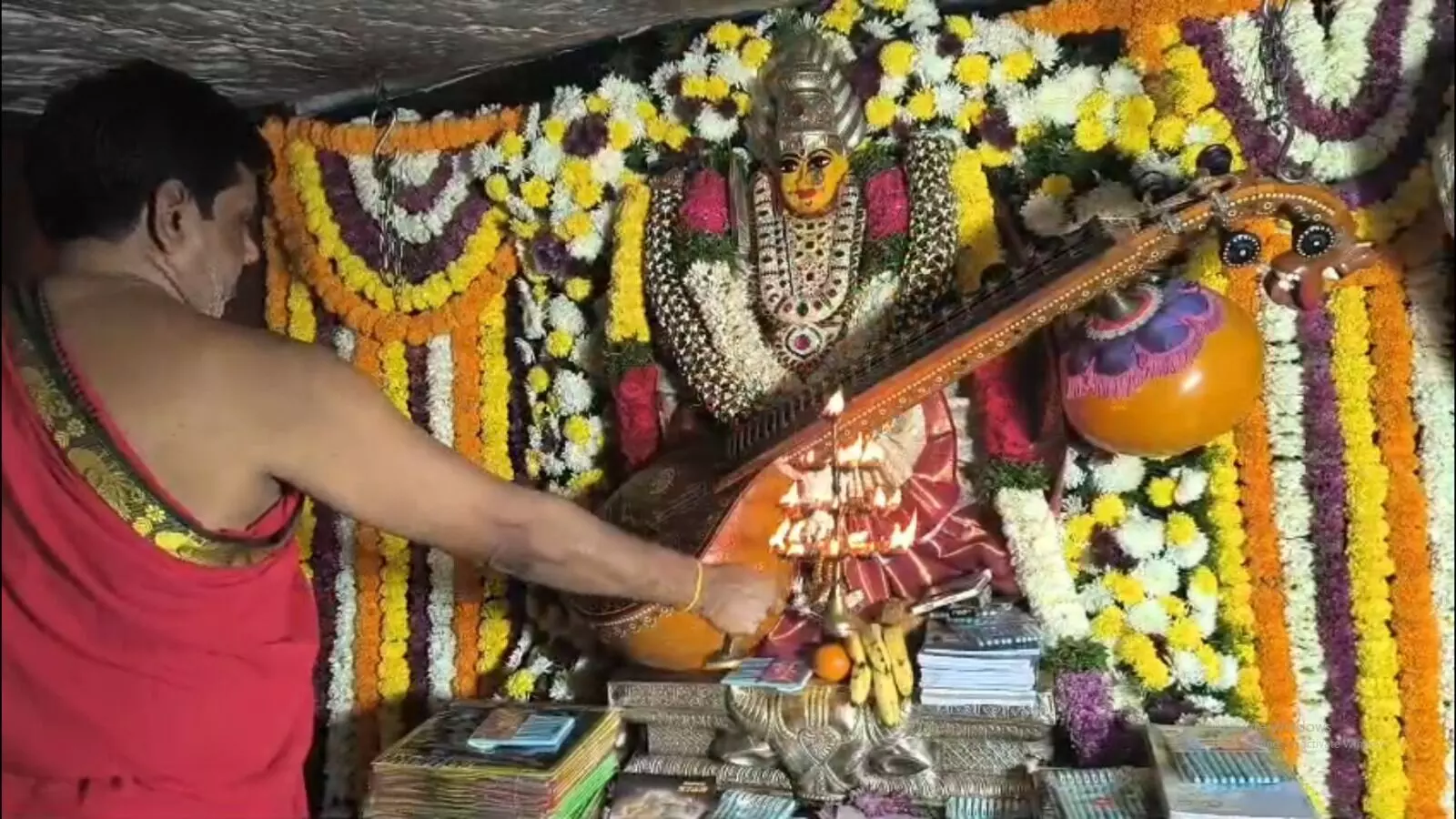 Significance of Vasant Panchami: వసంత పంచమి విశిష్టత ఏమిటంటే.? Significance of Vasant Panchami: వసంత పంచమి విశిష్టత ఏమిటంటే.?