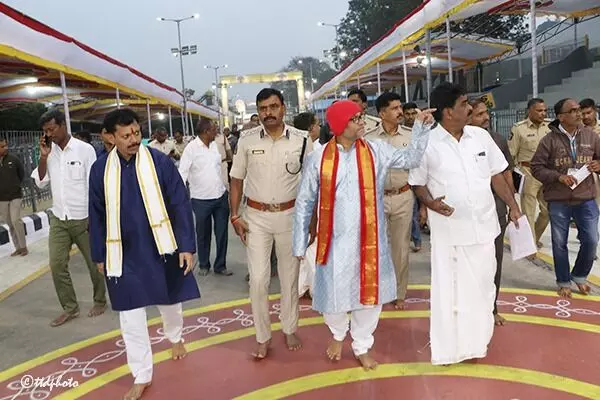 Ratha Saptami Celebrations: రథ సప్తమి వేడుకలకు టీటీడీ విస్తృత ఏర్పాట్లు Ratha Saptami Celebrations: రథ సప్తమి వేడుకలకు టీటీడీ విస్తృత ఏర్పాట్లు