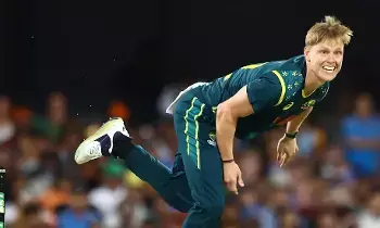 Shock for Australia: టీ20 ప్రపంచకప్కు ముందు ఆసీస్కు షాక్.. స్టార్ పేసర్కు గాయం Shock for Australia: టీ20 ప్రపంచకప్కు ముందు ఆసీస్కు షాక్.. స్టార్ పేసర్కు గాయం