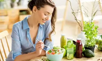 Women’s Diet: మహిళలు తీసుకునే ఫుడ్ లో.. ఈ పోషకాలు ఖచ్చితంగా ఉండాలి Women’s Diet: మహిళలు తీసుకునే ఫుడ్ లో.. ఈ పోషకాలు ఖచ్చితంగా ఉండాలి