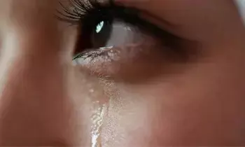 Eyes Tearing Up: కళ్ల నుండి నీరు కారుతోందా..? అయితే అది ఈ ప్రమాదకర వ్యాధుల లక్షణం కావచ్చు.. తస్మాత్ జాగ్రత్త Eyes Tearing Up: కళ్ల నుండి నీరు కారుతోందా..? అయితే అది ఈ ప్రమాదకర వ్యాధుల లక్షణం కావచ్చు.. తస్మాత్ జాగ్రత్త
