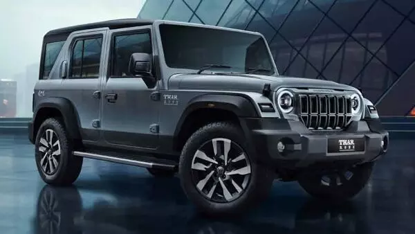 Mahindra Thar ROXX: జనవరి 31 వరకే ఛాన్స్..మహీంద్రా థార్పై రూ.2 లక్షల బంపర్ డిస్కౌంట్ Mahindra Thar ROXX: జనవరి 31 వరకే ఛాన్స్..మహీంద్రా థార్పై రూ.2 లక్షల బంపర్ డిస్కౌంట్