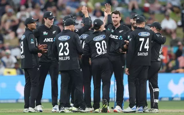 India vs New Zealand T20 series: న్యూజిలాండ్ జట్టు కీలక నిర్ణయం.. జట్టులో మార్పులు India vs New Zealand T20 series: న్యూజిలాండ్ జట్టు కీలక నిర్ణయం.. జట్టులో మార్పులు