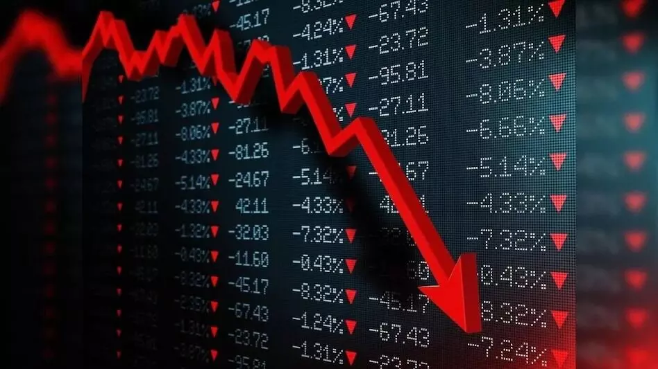 Stock Market Crash : షేర్ మార్కెట్లో భూకంపం.. గంటలో 3 లక్షల కోట్లు ఖాళీ Stock Market Crash : షేర్ మార్కెట్లో భూకంపం.. గంటలో 3 లక్షల కోట్లు ఖాళీ