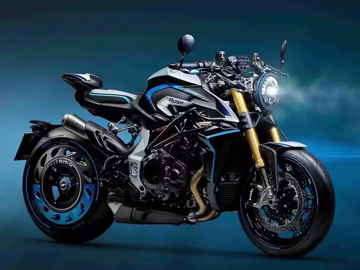 MV Agusta : ఇది బైక్ కాదు, రోడ్డుపై వెళ్లే ఒక కళాఖండం..ప్రపంచవ్యాప్తంగా కేవలం 300 మందికే ఛాన్స్ MV Agusta : ఇది బైక్ కాదు, రోడ్డుపై వెళ్లే ఒక కళాఖండం..ప్రపంచవ్యాప్తంగా కేవలం 300 మందికే ఛాన్స్