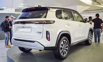 Maruti Grand Vitara: నెలకు 8 వేల మందికి పైగా ఇదే కారు కొంటున్నారు.. అసలు ఏముంది ఈ కారులో ? Maruti Grand Vitara: నెలకు 8 వేల మందికి పైగా ఇదే కారు కొంటున్నారు.. అసలు ఏముంది ఈ కారులో ?
