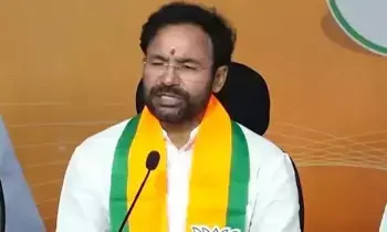 Union Minister Kishan Reddy: బడ్జెట్పై తప్పుడు ప్రచారం.. కేంద్రమంత్రి కిషన్రెడ్డి తీవ్ర అసంతృప్తి Union Minister Kishan Reddy: బడ్జెట్పై తప్పుడు ప్రచారం.. కేంద్రమంత్రి కిషన్రెడ్డి తీవ్ర అసంతృప్తి