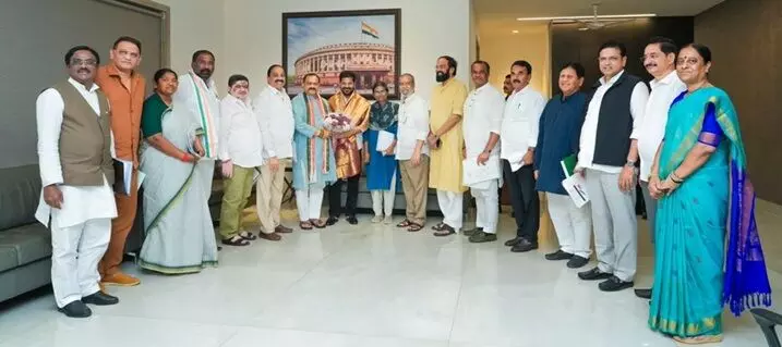 CM Revanth Reddy: మున్సిపాలిటీల్లో 90 శాతం మనవే.. ఘన విజయం లక్ష్యంగా ప్రచారం ఊపందుకోవాలి: సీఎం రేవంత్ రెడ్డి CM Revanth Reddy: మున్సిపాలిటీల్లో 90 శాతం మనవే.. ఘన విజయం లక్ష్యంగా ప్రచారం ఊపందుకోవాలి: సీఎం రేవంత్ రెడ్డి