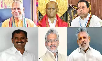 Tirumala Adulterated Ghee Case: తిరుమల కల్తీ నెయ్యి కేసు: సింఘాల్, ధర్మారెడ్డి, బాలాజీ, భూమన, చెవిరెడ్డి, సుబ్బారెడ్డి పాత్రలు వెలుగులోకి Tirumala Adulterated Ghee Case: తిరుమల కల్తీ నెయ్యి కేసు: సింఘాల్, ధర్మారెడ్డి, బాలాజీ, భూమన, చెవిరెడ్డి, సుబ్బారెడ్డి పాత్రలు వెలుగులోకి