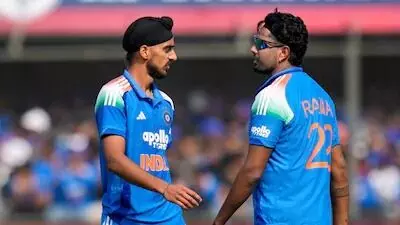 2026 T20 World Cup: టీమ్ ఇండియాకు భారీ షాక్.. స్టార్ బౌలర్కు గాయం 2026 T20 World Cup: టీమ్ ఇండియాకు భారీ షాక్.. స్టార్ బౌలర్కు గాయం