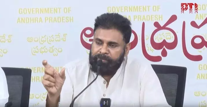 Deputy CM Pawan Kalyan: భగవంతుడి ముందు దోషులు మోకరిల్లే వరకు మా పోరాటం కొనసాగుతుంది: డిప్యూటీ సీఎం పవన్ కల్యాణ్ Deputy CM Pawan Kalyan: భగవంతుడి ముందు దోషులు మోకరిల్లే వరకు మా పోరాటం కొనసాగుతుంది: డిప్యూటీ సీఎం పవన్ కల్యాణ్