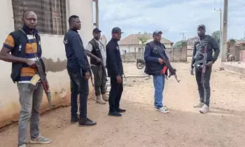 Massacre in Nigeria: నైజీరియాలో ఘోర ఊచకోత.. దాదాపు 200 మంది మృతి Massacre in Nigeria: నైజీరియాలో ఘోర ఊచకోత.. దాదాపు 200 మంది మృతి