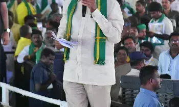 CM Chandrababu Naidu: సీఎం చంద్రబాబు: ప్రతి ఎకరాకు నీటి సమృద్ధి.. సాగునీటి సంఘాలు ముందుండాలి! CM Chandrababu Naidu: సీఎం చంద్రబాబు: ప్రతి ఎకరాకు నీటి సమృద్ధి.. సాగునీటి సంఘాలు ముందుండాలి!