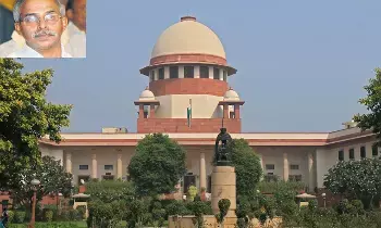 Viveka Murder Case: సుప్రీం కోర్టు కీలక ఆదేశాలు: వివేకా హత్య కేసులో తదుపరి దర్యాప్తుకు సీబీఐకి స్వేచ్ఛ Viveka Murder Case: సుప్రీం కోర్టు కీలక ఆదేశాలు: వివేకా హత్య కేసులో తదుపరి దర్యాప్తుకు సీబీఐకి స్వేచ్ఛ