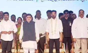 CM Revanth Reddy: ముఖ్యమంత్రి రేవంత్రెడ్డి: భారాస్-భాజపాలది ఫెవికాల్ బంధం.. మా లక్ష్యం రాష్ట్రాన్ని దేశంలో నంబర్ వన్ చేయడం! CM Revanth Reddy: ముఖ్యమంత్రి రేవంత్రెడ్డి: భారాస్-భాజపాలది ఫెవికాల్ బంధం.. మా లక్ష్యం రాష్ట్రాన్ని దేశంలో నంబర్ వన్ చేయడం!
