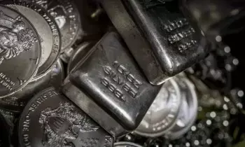 Silver Price : కిలో వెండి @3 లక్షలు..కొనేముందు ఈ జాగ్రత్తలు తీసుకోకపోతే నిలువునా మునిగిపోతారు Silver Price : కిలో వెండి @3 లక్షలు..కొనేముందు ఈ జాగ్రత్తలు తీసుకోకపోతే నిలువునా మునిగిపోతారు