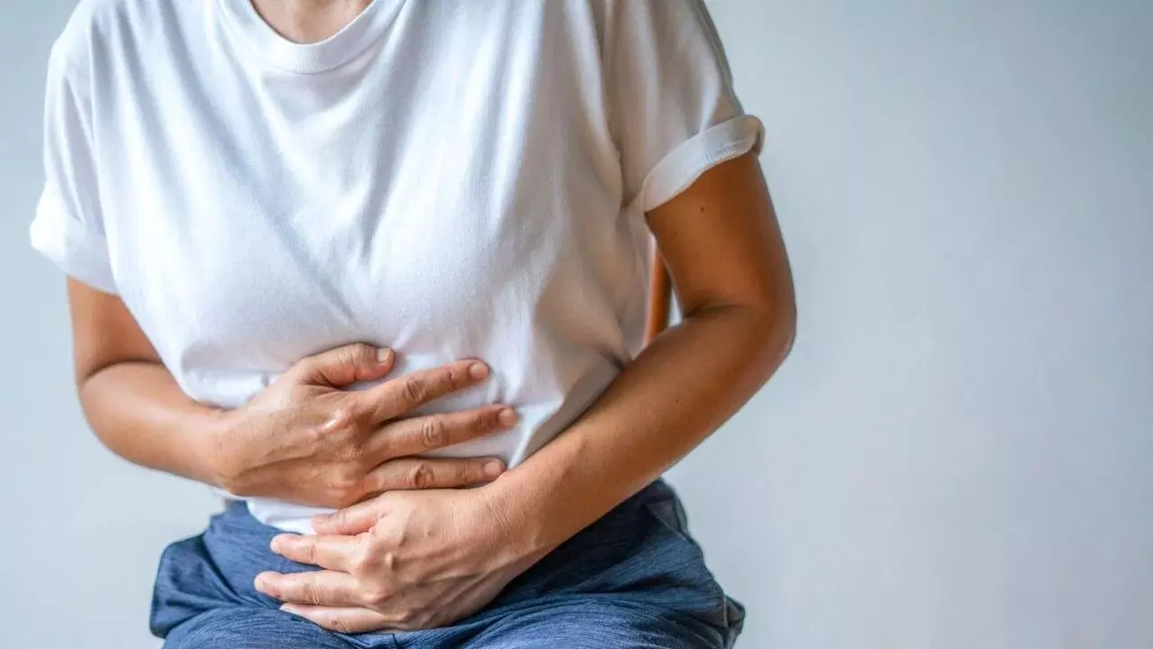 Suffering from Frequent Stomach Pain: తరచుగా కడుపు నొప్పితో బాధపడుతున్నారా? అయితే ఇది వ్యాధి సంకేతం కావచ్చు.. జాగ్రత్త.. Suffering from Frequent Stomach Pain: తరచుగా కడుపు నొప్పితో బాధపడుతున్నారా? అయితే ఇది వ్యాధి సంకేతం కావచ్చు.. జాగ్రత్త..