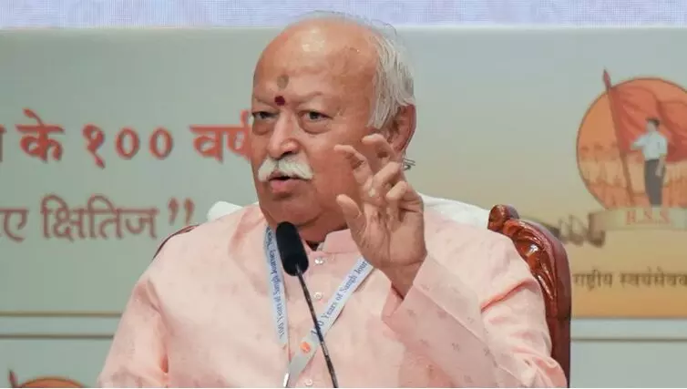 Mohan Bhagwat: వయస్సుతో సంబంధం లేకుండా పనిని కొనసాగించాలని సంఘ్ తనను కోరింది : మోహన్ భాగవత్ Mohan Bhagwat: వయస్సుతో సంబంధం లేకుండా పనిని కొనసాగించాలని సంఘ్ తనను కోరింది : మోహన్ భాగవత్