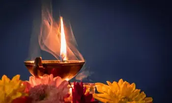 Burnt Wicks After Deeparadhana: దీపారాధన తర్వాత కాలిన వత్తులు ఏం చేయాలంటే.? Burnt Wicks After Deeparadhana: దీపారాధన తర్వాత కాలిన వత్తులు ఏం చేయాలంటే.?