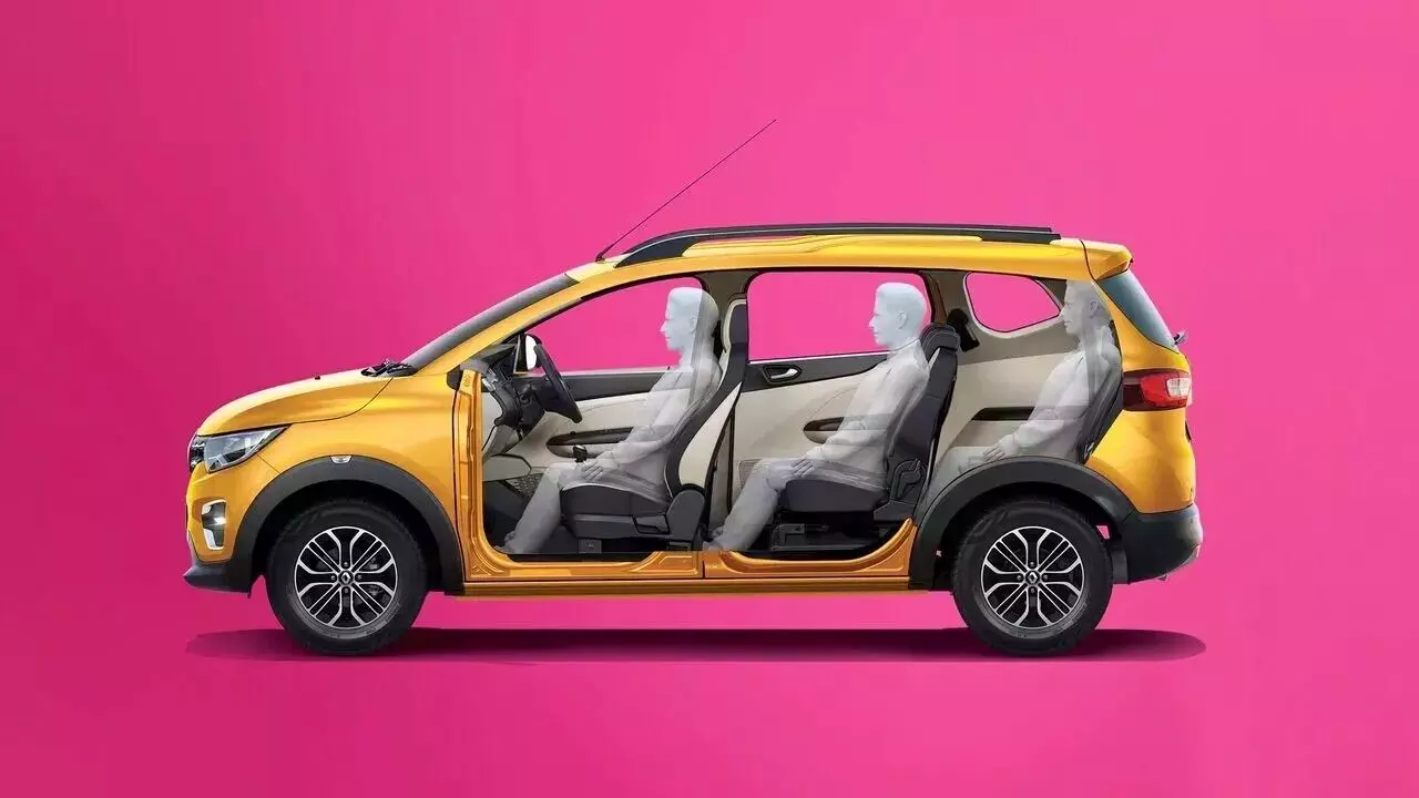 Renault : రెనాల్ట్ కార్లపై డిస్కౌంట్ల పండగ..ఏకంగా రూ.73,500 వరకు తగ్గిన ధరలు Renault : రెనాల్ట్ కార్లపై డిస్కౌంట్ల పండగ..ఏకంగా రూ.73,500 వరకు తగ్గిన ధరలు