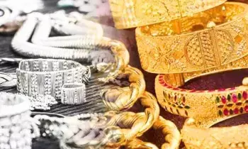 Gold-Silver Crash : వెండి వెలవెల.. బంగారం బెంబేలు..2026 లో పసిడి మార్కెట్ అల్లకల్లోలం Gold-Silver Crash : వెండి వెలవెల.. బంగారం బెంబేలు..2026 లో పసిడి మార్కెట్ అల్లకల్లోలం