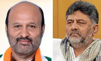 Karnataka Congress MLA: సీఎం పోస్టుకు డీకే శివకుమార్కు 80 మంది ఎమ్మెల్యేల మద్దతు: కర్ణాటక కాంగ్రెస్ ఎమ్మెల్యే వెల్లడి Karnataka Congress MLA: సీఎం పోస్టుకు డీకే శివకుమార్కు 80 మంది ఎమ్మెల్యేల మద్దతు: కర్ణాటక కాంగ్రెస్ ఎమ్మెల్యే వెల్లడి