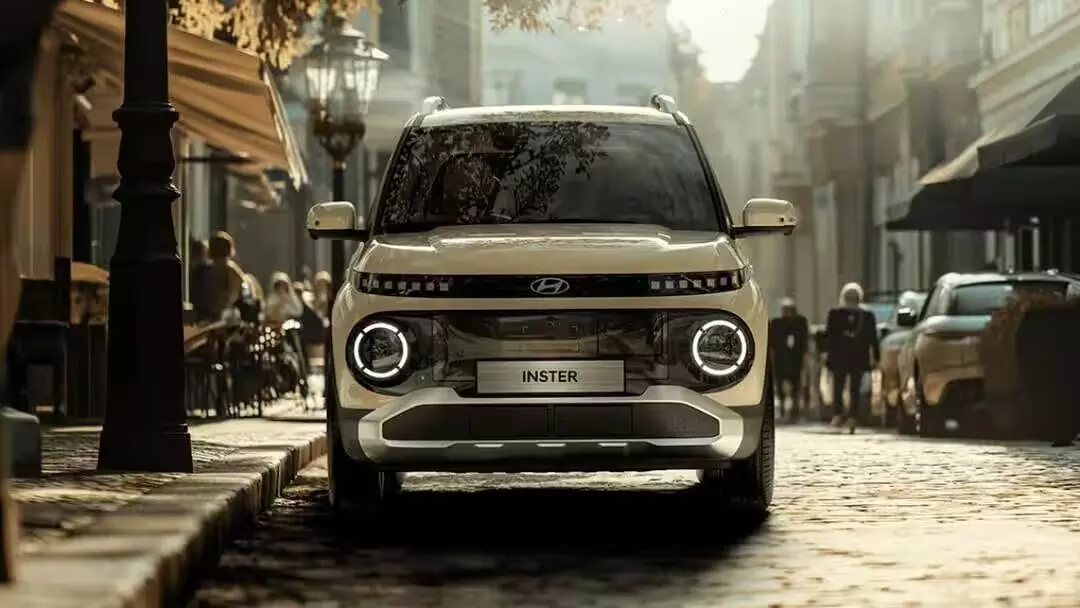 Hyundai : హ్యుందాయ్ నుంచి చిన్న ఎలక్ట్రిక్ కారు.. ఫీచర్లు చూస్తే ఫిదా అవ్వాల్సిందే Hyundai : హ్యుందాయ్ నుంచి చిన్న ఎలక్ట్రిక్ కారు.. ఫీచర్లు చూస్తే ఫిదా అవ్వాల్సిందే