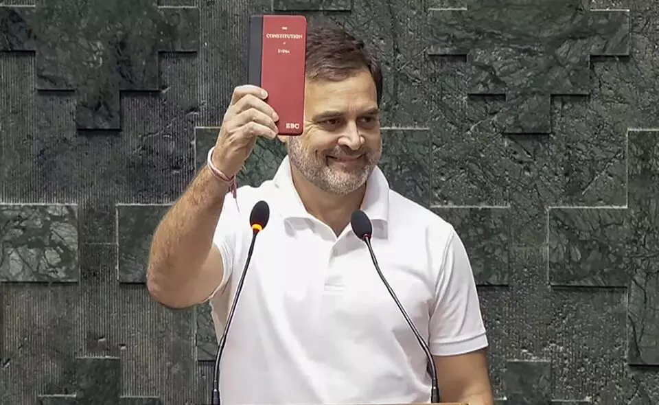 Rahul Gandhi: అమెరికా ఆదేశాలకు భారత్ తలవంచింది: రాహుల్ గాంధీ విమర్శ Rahul Gandhi: అమెరికా ఆదేశాలకు భారత్ తలవంచింది: రాహుల్ గాంధీ విమర్శ