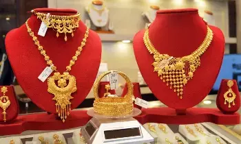 Gold-Silver ETF : బంగారం, వెండి ఈటీఎఫ్లలో కాసుల వర్షం..5 నెలల్లోనే 3 రెట్లు పెరిగిన పెట్టుబడులు Gold-Silver ETF : బంగారం, వెండి ఈటీఎఫ్లలో కాసుల వర్షం..5 నెలల్లోనే 3 రెట్లు పెరిగిన పెట్టుబడులు
