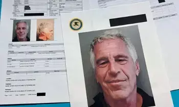 Epstein Files: ఎప్స్టీన్ ఫైళ్లు: ఎఫ్బీఐ దర్యాప్తు ప్రారంభమైన రోజున 330 గ్యాలన్ల సల్ఫ్యూరిక్ ఆమ్లం కొనుగోలు చేసిన ఎప్స్టీన్..? Epstein Files: ఎప్స్టీన్ ఫైళ్లు: ఎఫ్బీఐ దర్యాప్తు ప్రారంభమైన రోజున 330 గ్యాలన్ల సల్ఫ్యూరిక్ ఆమ్లం కొనుగోలు చేసిన ఎప్స్టీన్..?