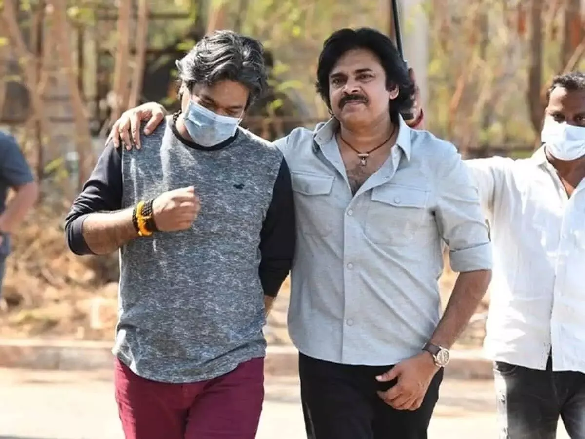 Buzz for ‘Ustaad Bhagat Singh’ Updates: ఉస్తాద్ భగత్ సింగ్ అప్డేట్స్ కోసం ఫ్యాన్స్ రచ్చ.. హరీశ్ శంకర్ ఎమోషనల్ పోస్ట్.. Buzz for ‘Ustaad Bhagat Singh’ Updates: ఉస్తాద్ భగత్ సింగ్ అప్డేట్స్ కోసం ఫ్యాన్స్ రచ్చ.. హరీశ్ శంకర్ ఎమోషనల్ పోస్ట్..