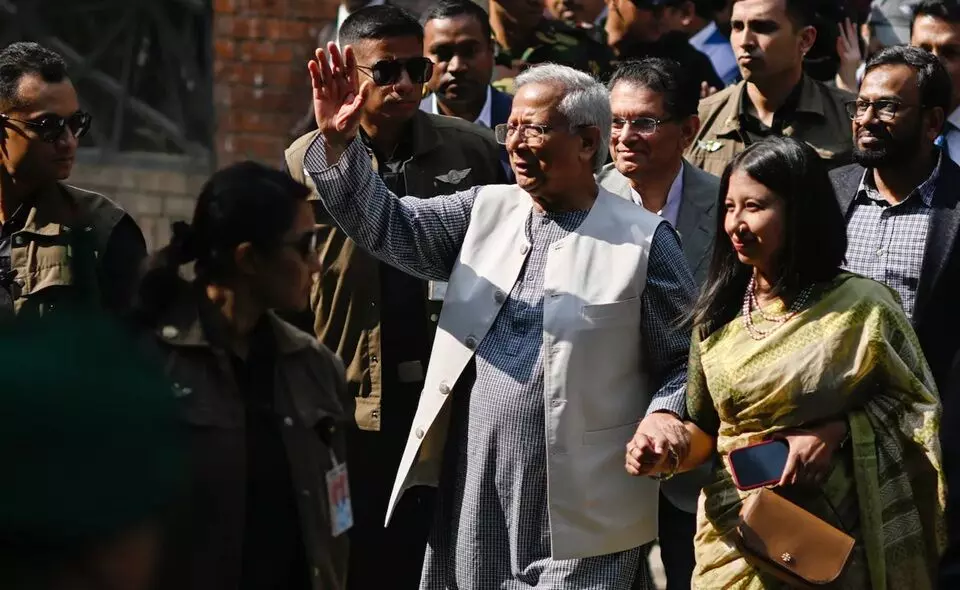 Muhammad Yunus: బంగ్లాదేశ్లో కొత్త ప్రభుత్వ ఏర్పాటు సమయంలో.. తాత్కాలిక నాయకుడు ముహమ్మద్ యూనస్ తదుపరి పాత్ర ఏమిటి? Muhammad Yunus: బంగ్లాదేశ్లో కొత్త ప్రభుత్వ ఏర్పాటు సమయంలో.. తాత్కాలిక నాయకుడు ముహమ్మద్ యూనస్ తదుపరి పాత్ర ఏమిటి?